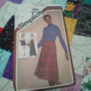 Simplicity Sewing Pattern 9812 Misses' Teens Mini Midi Maxi Pleated Skirts 12